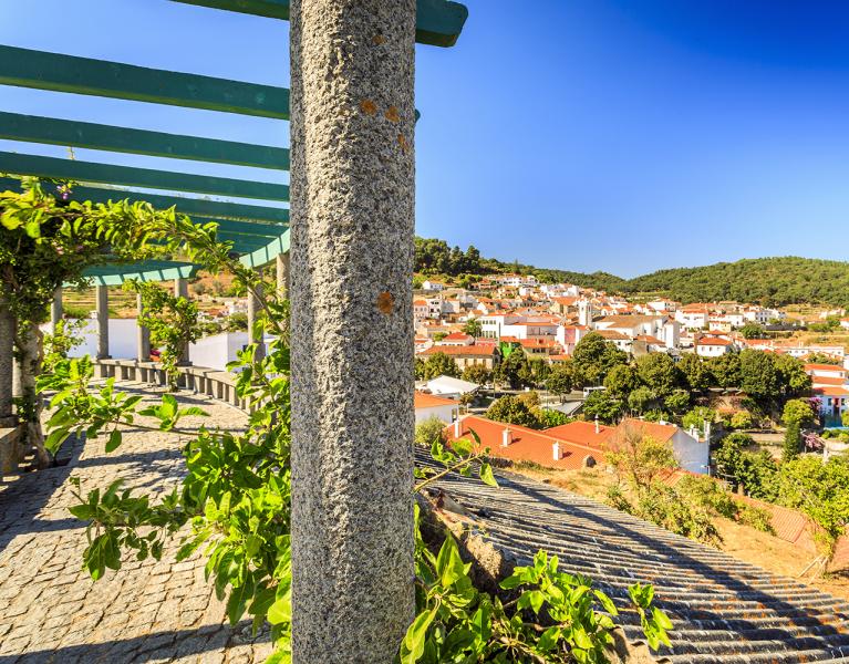 Alójate en Hotel 4* con spa en Caldas de Monchique (Portugal)