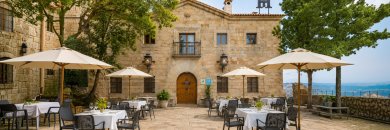 ¡Estancia de ensueño! Disfruta de un Parador con vistas espectaculares a la Sierra de Andújar