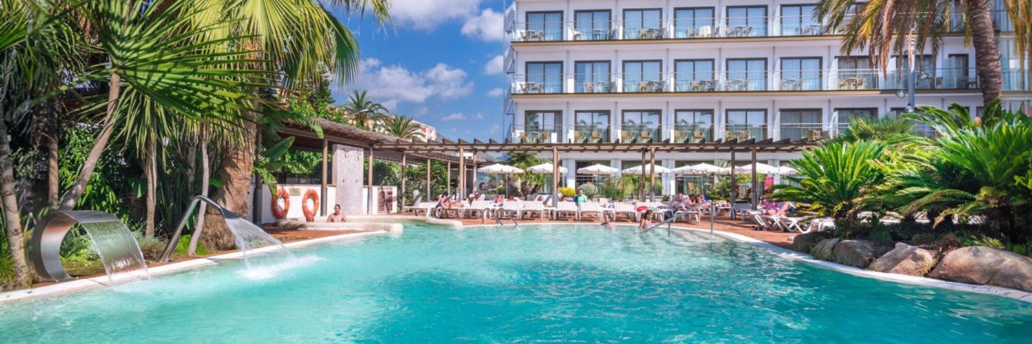 Disfruta de Pineda de Mar en hotel 4* Adults Recommended