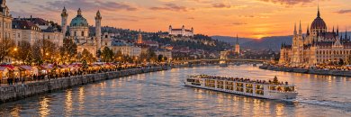 ¡Navega entre mercadillos navideños! Crucero por el Danubio con vuelos incluidos