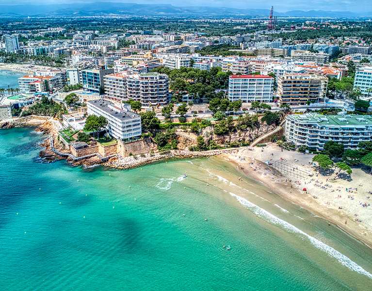 ¡ÚLTIMA HORA en Salou! Hotel 4* con opción a PortAventura® World