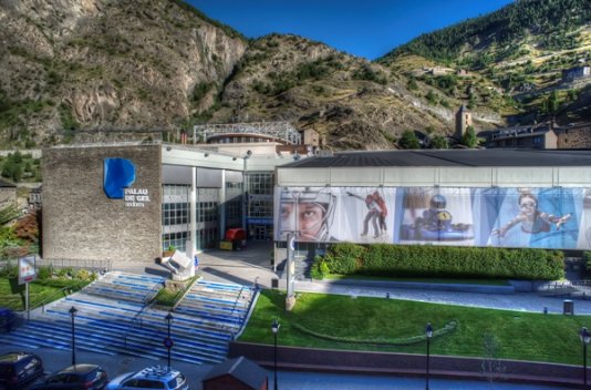 Disfruta Andorra entre montañas y burbujas: hotel 4* con spa incluido - Destino