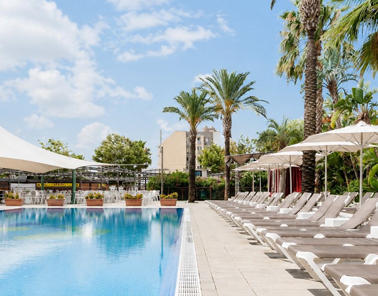 La costa del Maresme en hotel 4* superior