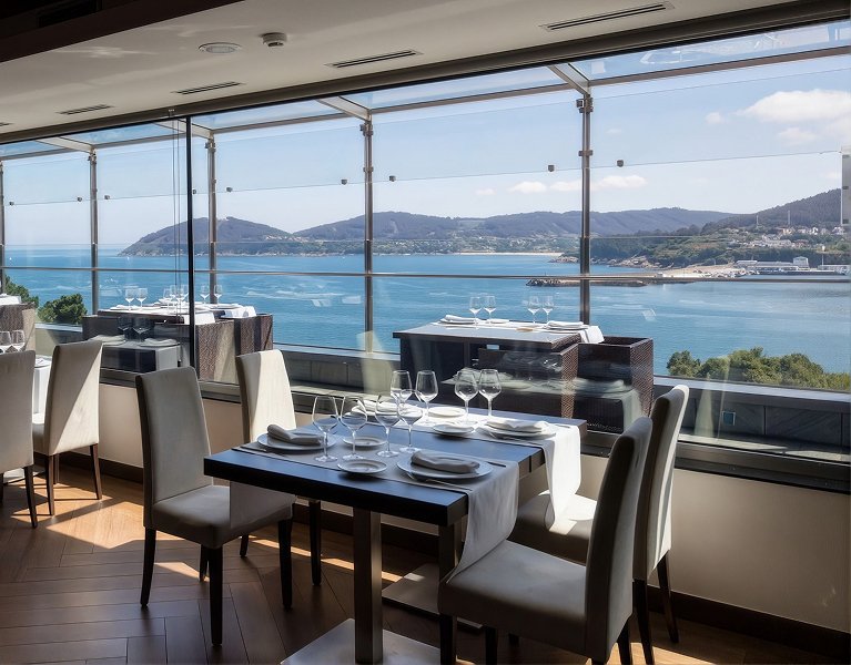¡Un capricho en la costa gallega! Viveiro con spa incluido