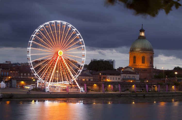 ¡La Navidad llega a La Ville Rose! ¿Te escapas a Toulouse? - Destino