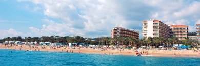 ¡Última Hora! Pensión Completa en Santa Susana y 4*