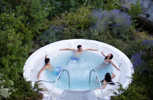 Hotel 4* céntrico en Andorra con Caldea - Destino
