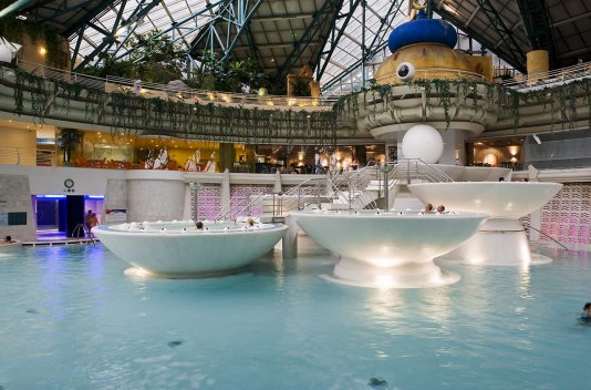Hotel 4* céntrico en Andorra con Caldea - Destino