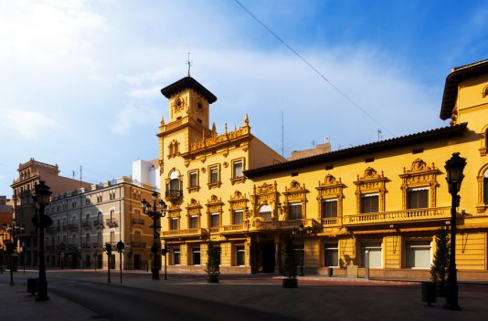 ¡Hotel céntrico en Castellón con Desayuno! - Destino
