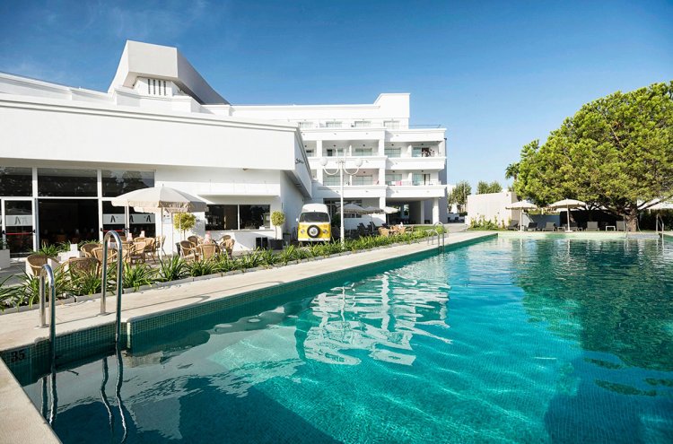 Vacaciones en Hotel 4* con Media Pensión en Rota (Cádiz) - Destino