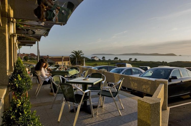 Puente de mayo en Sanxenxo (Galicia) - Destino