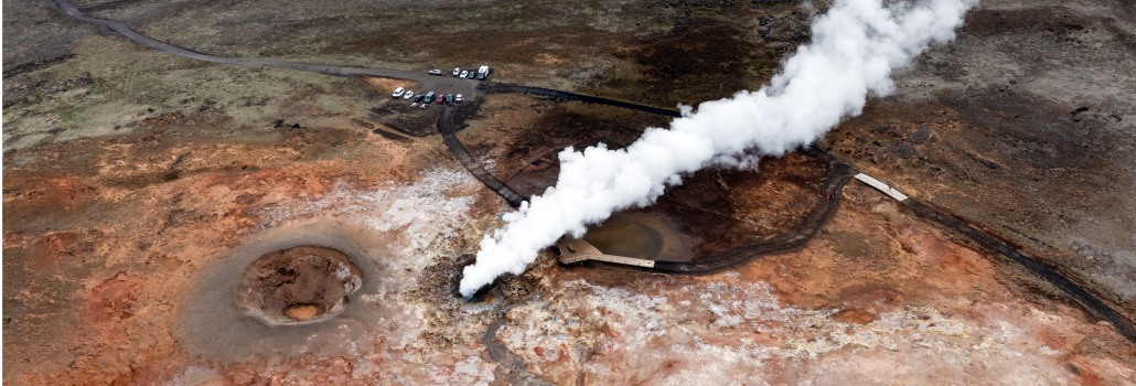 Keflavik – Reykjavik (50 km) - Seltún - Blue Lagoon - Reykjavik (195 km)