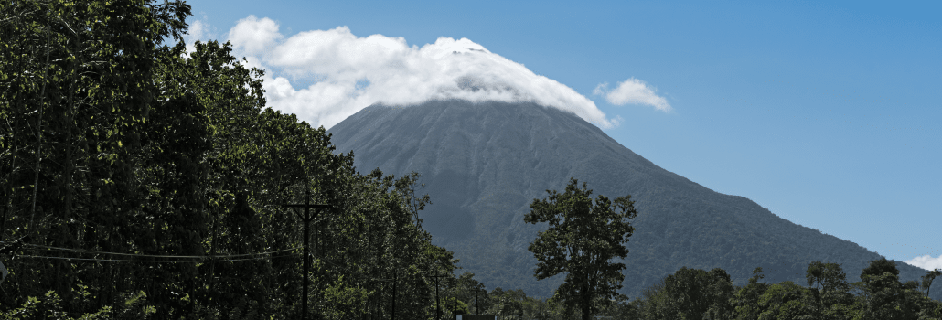 Parque Nacional Tortuguero - Volcán Arenal